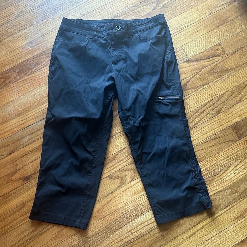 Eddie Bauer Women’s Rainier Capris Black
